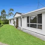 Tranquil 3-Bedroom Home In Heart Of Parkwood